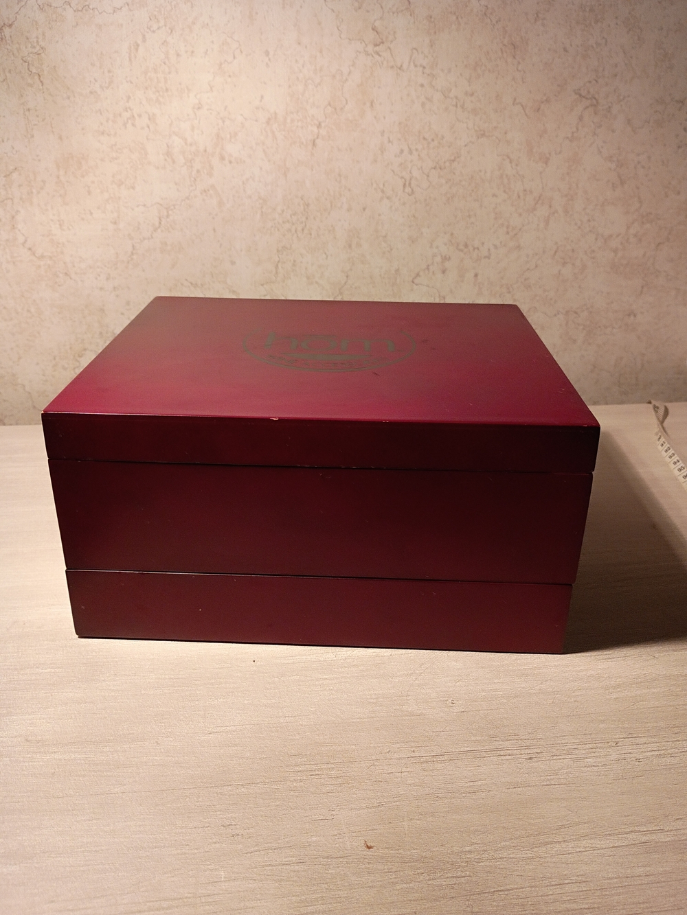 Red Wine Accessory Gift Set - Red - Picture 6 of 11